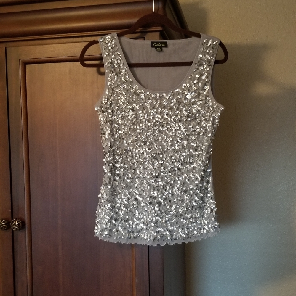 Women's Top